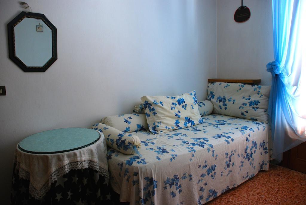 Bed And Breakfast Il Girasole Lamporecchio Pokoj fotografie